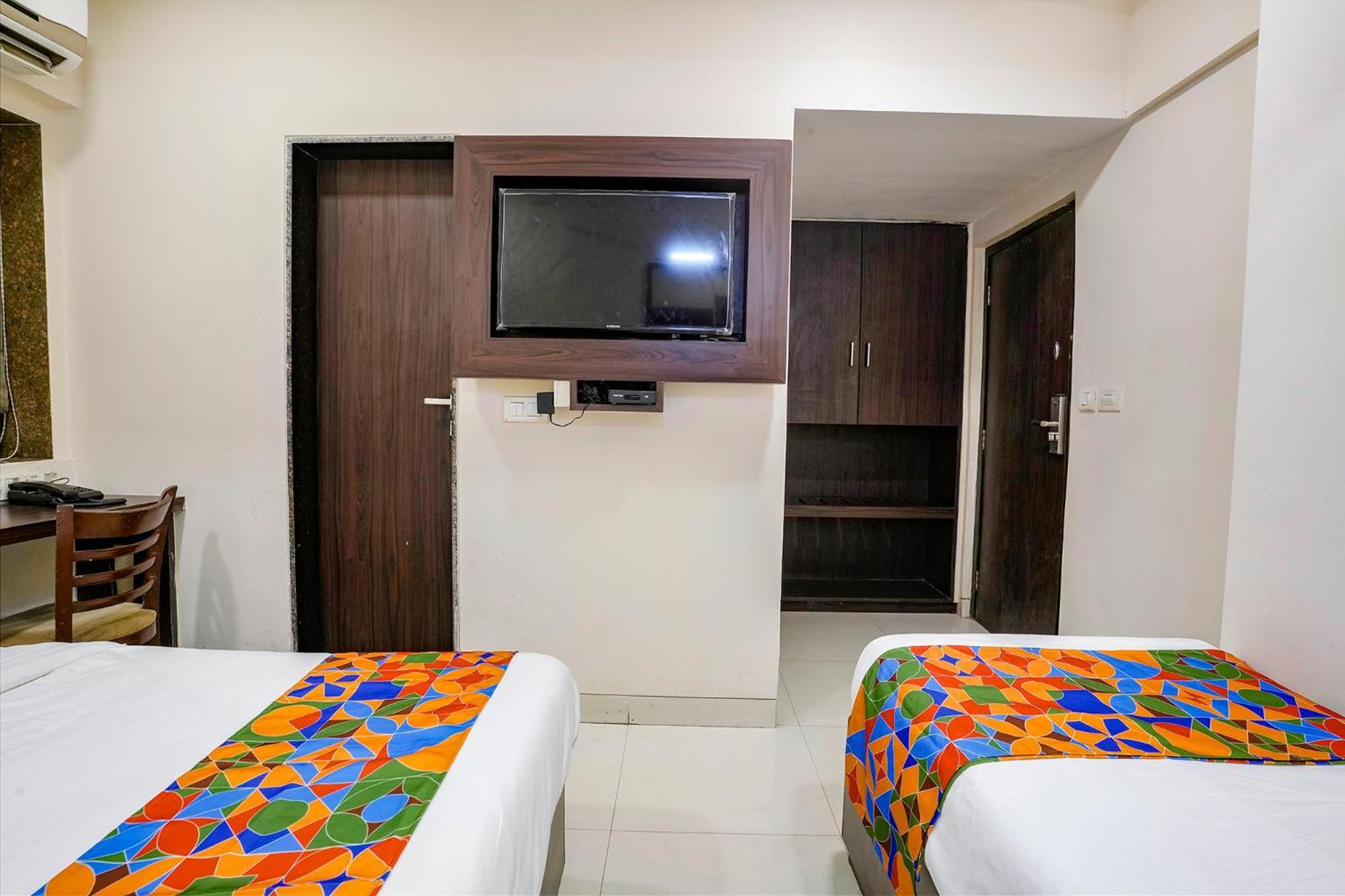 Fabhotel Kamran Residency Mumbai Luaran gambar
