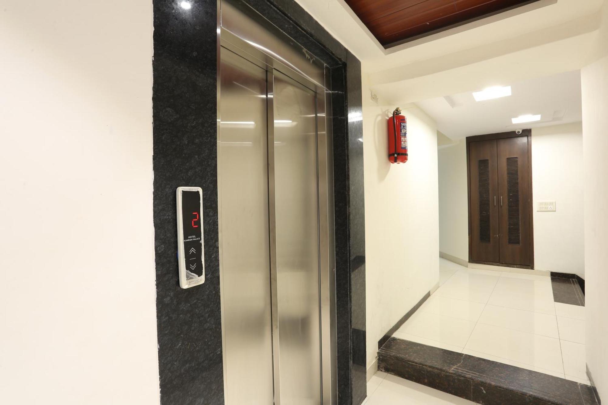 Fabhotel Kamran Residency Mumbai Luaran gambar