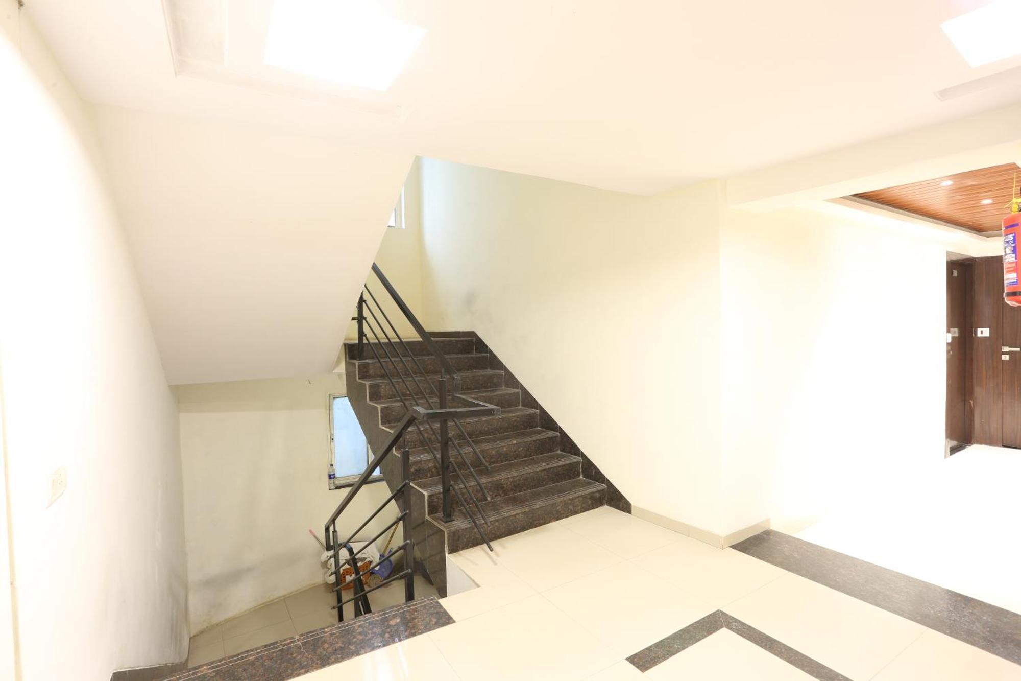 Fabhotel Kamran Residency Mumbai Luaran gambar