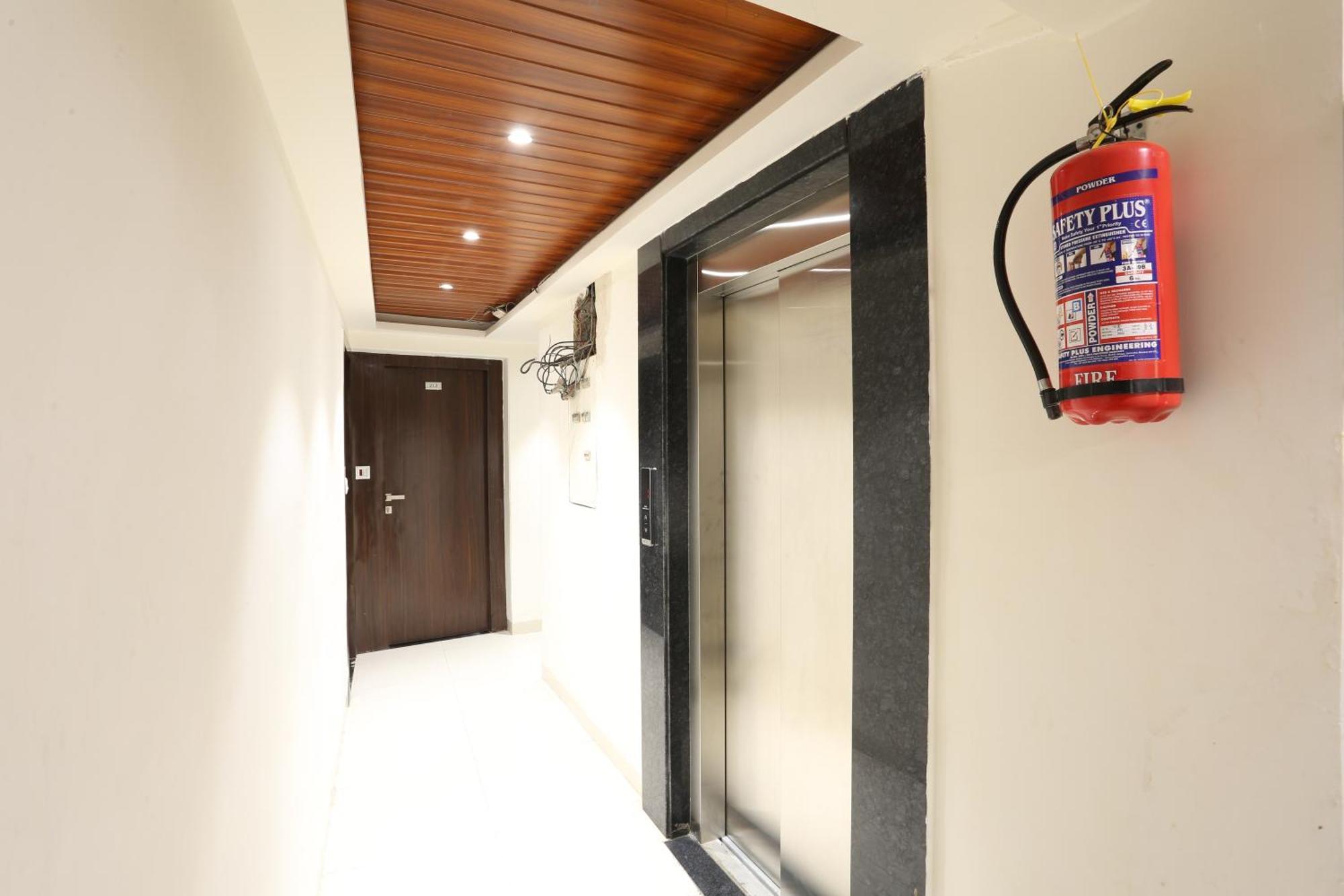 Fabhotel Kamran Residency Mumbai Luaran gambar
