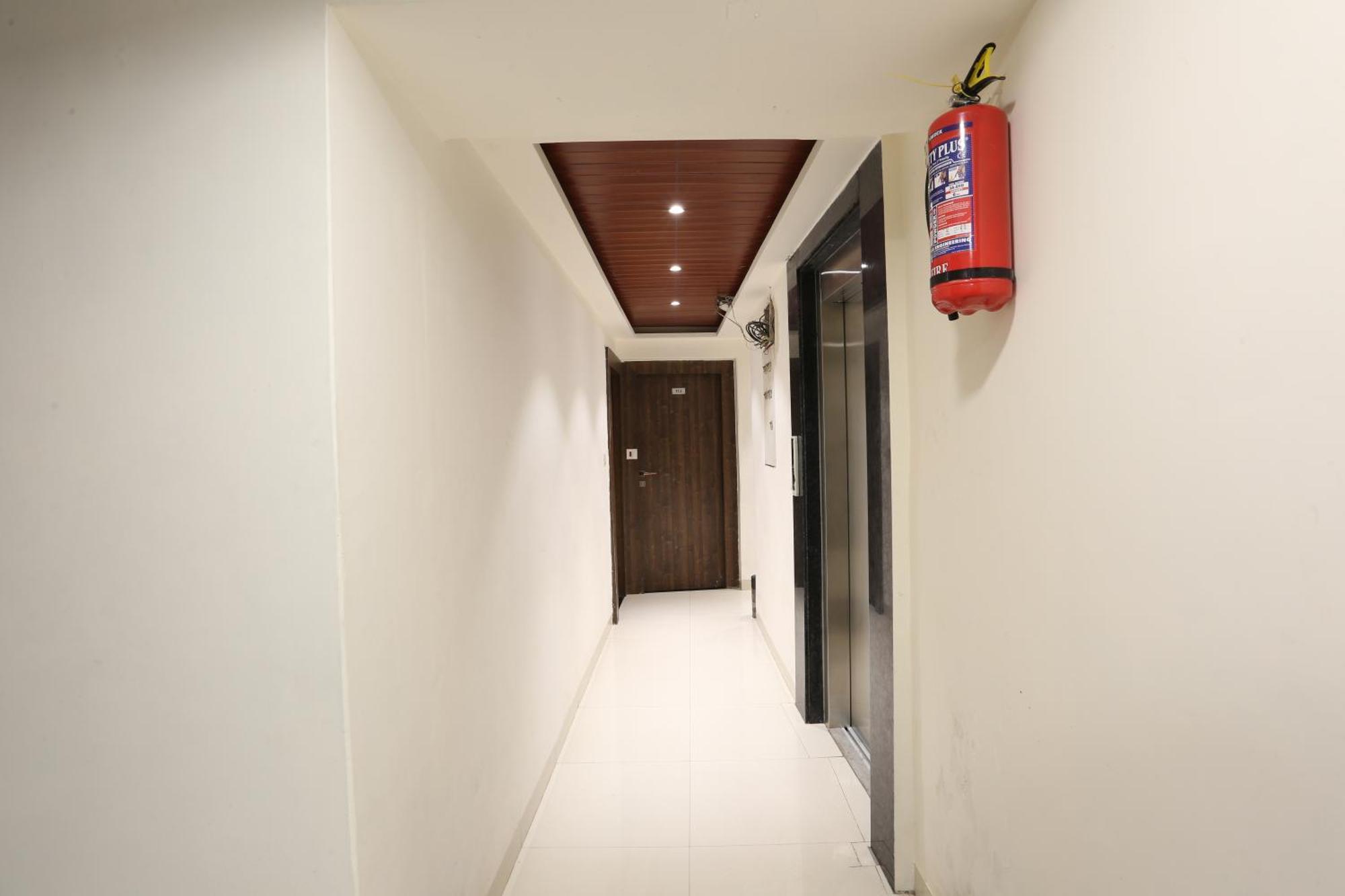 Fabhotel Kamran Residency Mumbai Luaran gambar