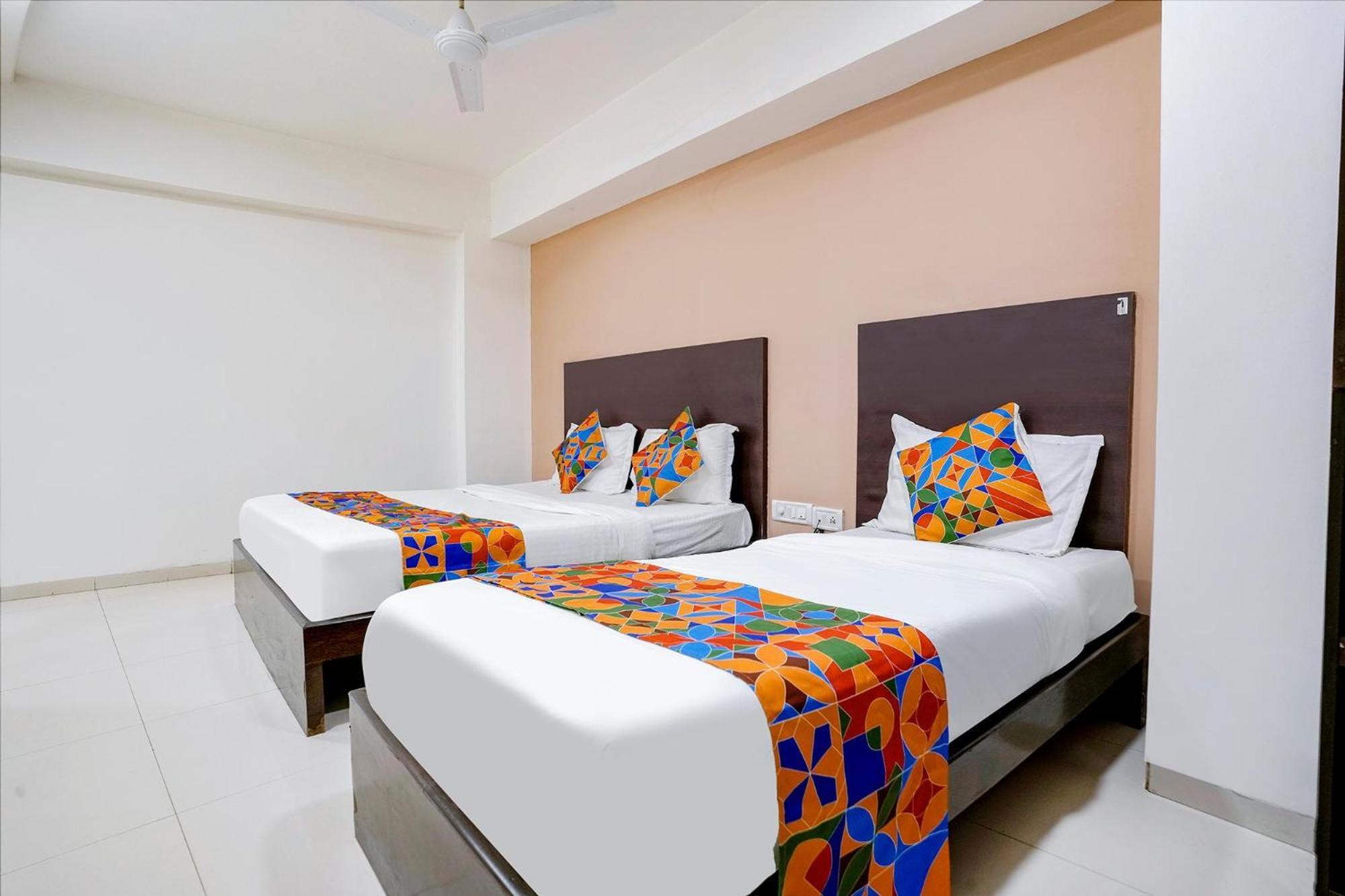 Fabhotel Kamran Residency Mumbai Luaran gambar